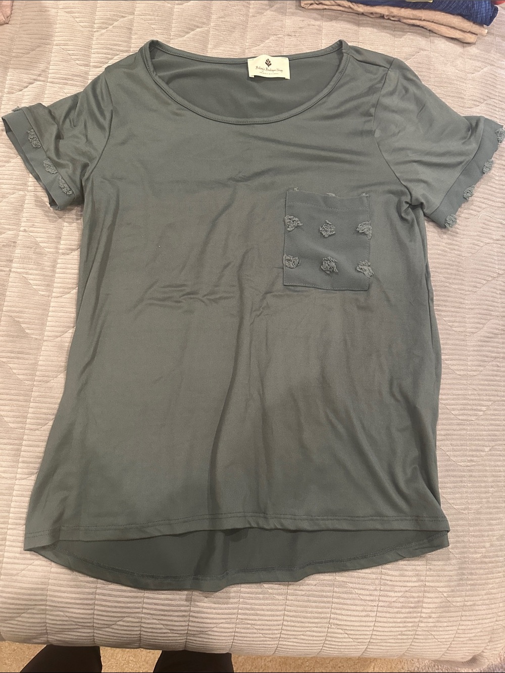 Women's Short Sleeve Pocket Tee